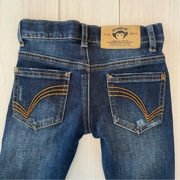 Appaman Medium Wash Slim Leg Jeans Boys Toddler 2T Blue Denim Adjustable Waist - Picture 7 of 15